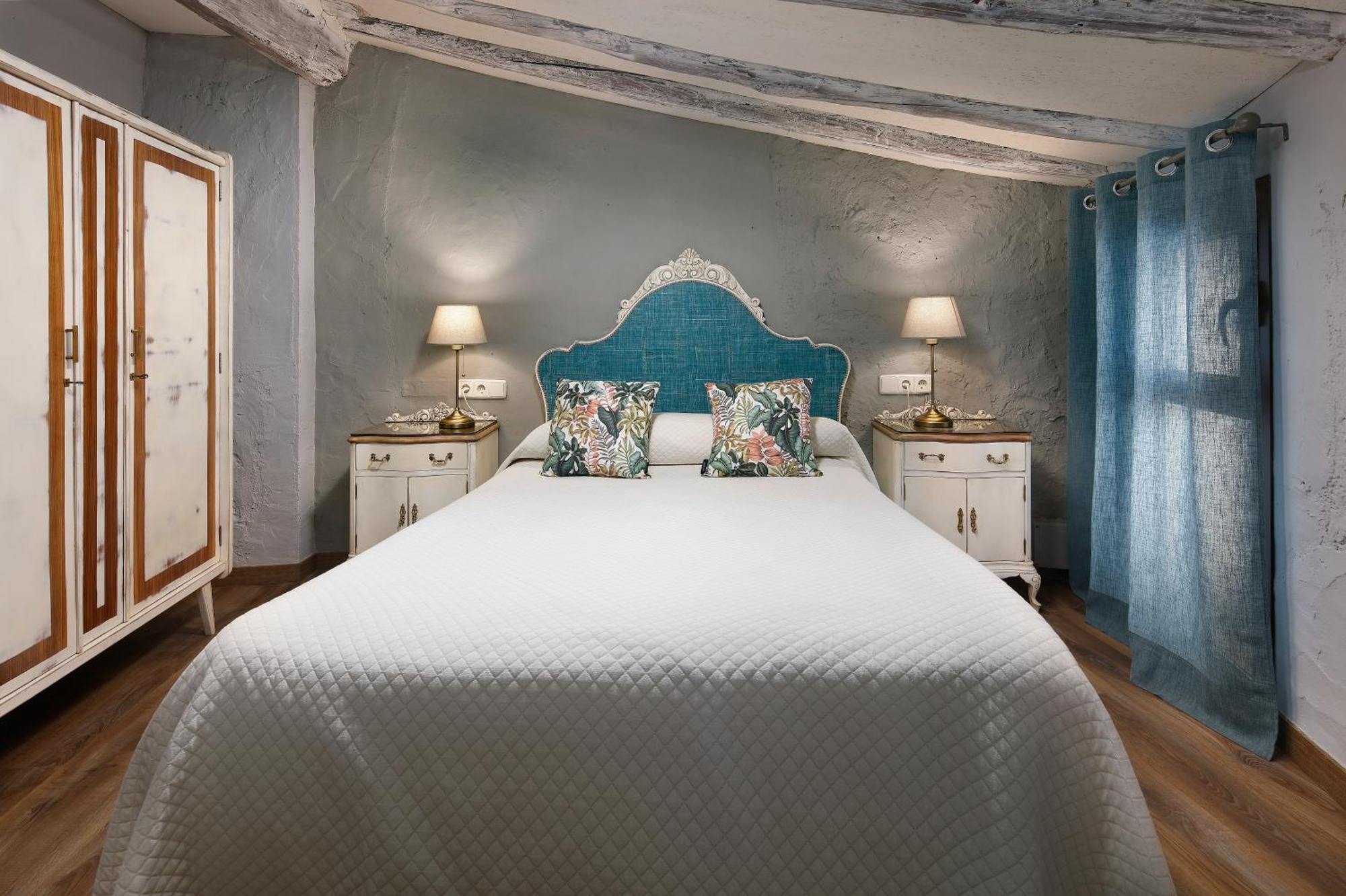 Hotel Villa San Jorge Azanuy ภายนอก รูปภาพ